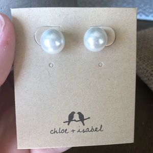 Chloe + Isabel Classic Pearl Stud Earrings